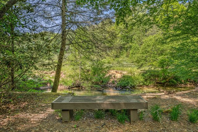 88 Cumberland Lane, Epworth, GA 30541