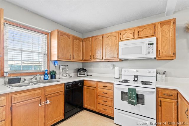 303 N Park Avenue, Crothersville, IN 47229