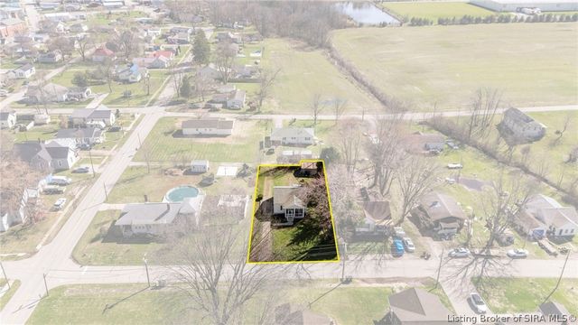 303 N Park Avenue, Crothersville, IN 47229