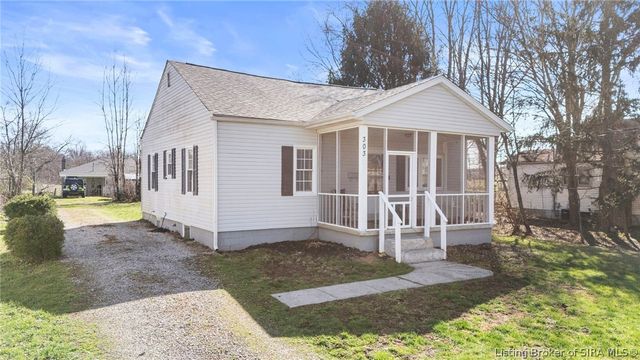 303 N Park Avenue, Crothersville, IN 47229