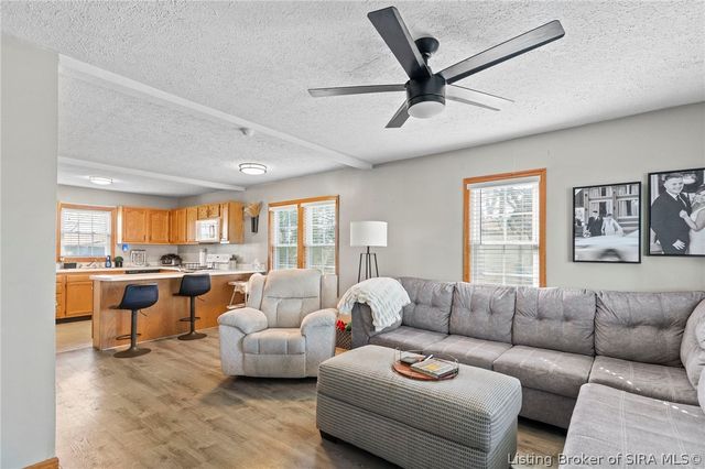 303 N Park Avenue, Crothersville, IN 47229