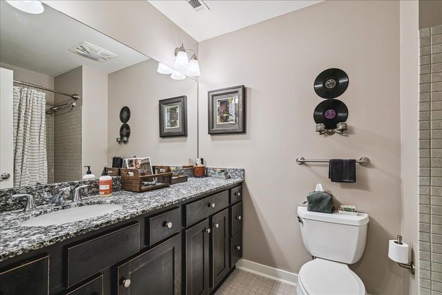 420 S Front St Apt 505, Memphis, TN 38103