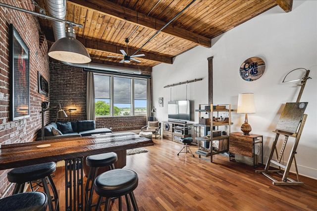 420 S Front St Apt 505, Memphis, TN 38103