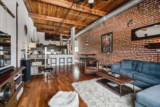 420 S Front St Apt 505, Memphis, TN 38103