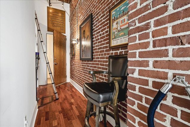 420 S Front St Apt 505, Memphis, TN 38103