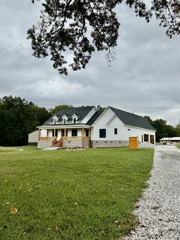3725 Ledford Mill Rd, Wartrace, TN 37183