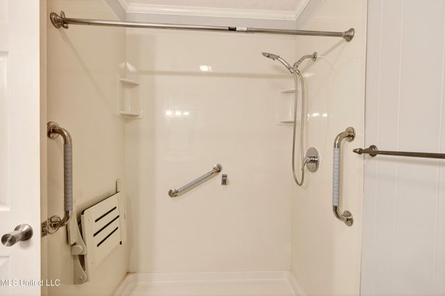 105 Suffolk Drive, Long Beach, MS 39560