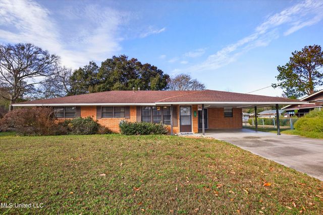 105 Suffolk Drive, Long Beach, MS 39560