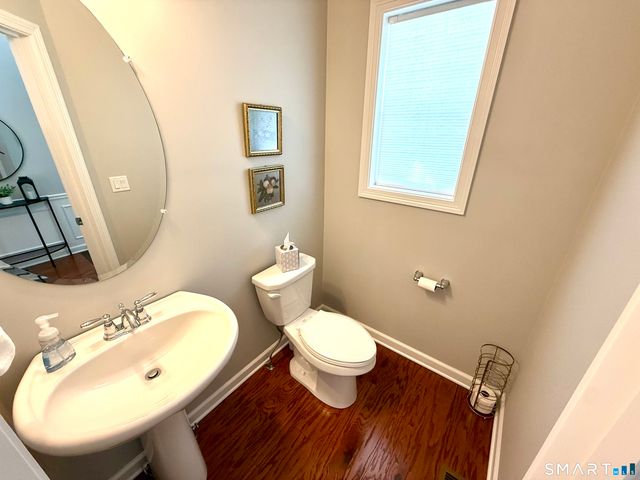 1073 Augusta Drive 1073, Oxford, CT 06478