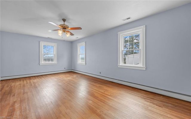 4125 Duke DR, Portsmouth, VA 23703