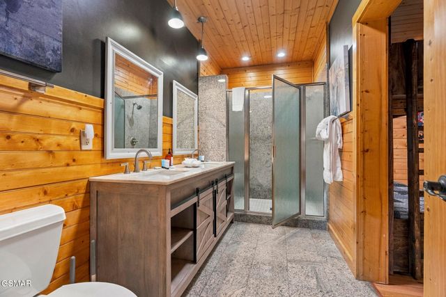 2837 Cedar Falls Way, Sevierville, TN 37862