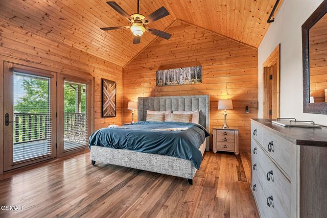 2837 Cedar Falls Way, Sevierville, TN 37862