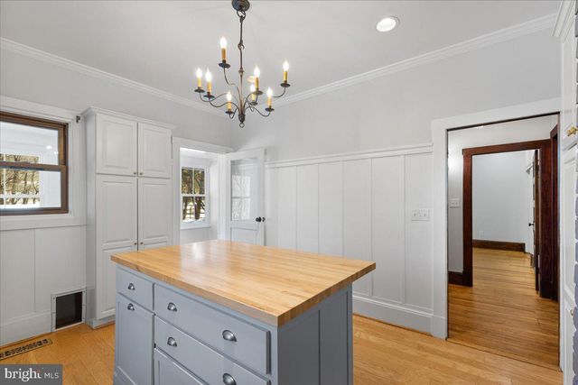 23320 WATSON RD, Leesburg, VA 20175