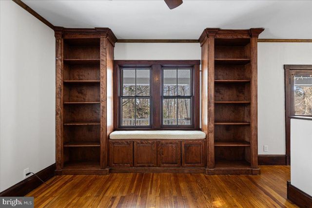 23320 WATSON RD, Leesburg, VA 20175