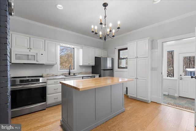 23320 WATSON RD, Leesburg, VA 20175