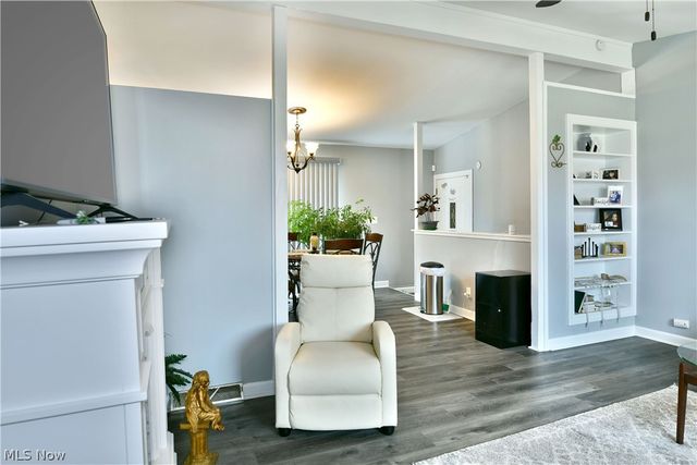 2401 Stewart Drive NW, Warren, OH 44485