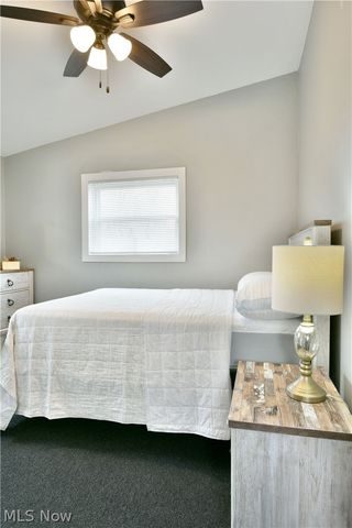 2401 Stewart Drive NW, Warren, OH 44485