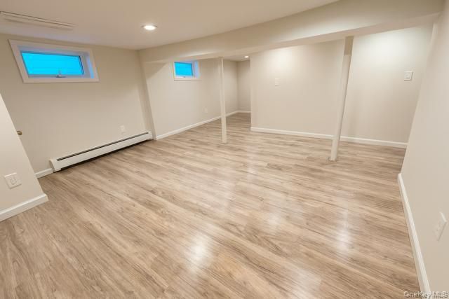 29 Avon Road, Hewlett, NY 11557