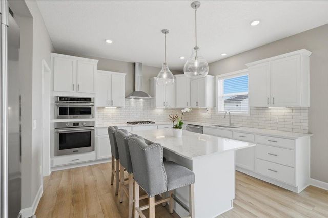 6023 Inskip Avenue S, Cottage Grove, MN 55016