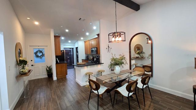 716 SUNNY PINE WAY D, Greenacres, FL 33415