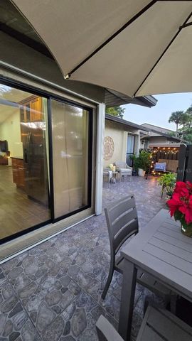 716 SUNNY PINE WAY D, Greenacres, FL 33415