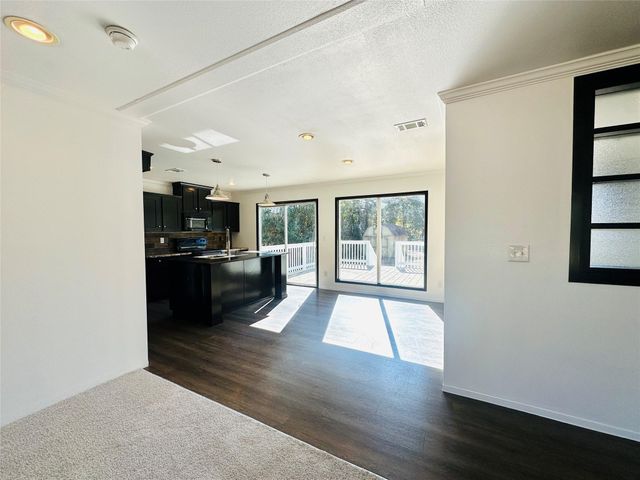 145 Campbell Street, Shepherd, TX 77371