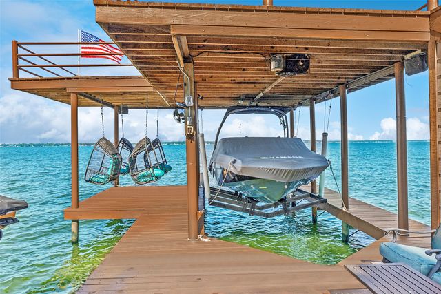 142 Peninsula Point Terrace, Mabank, TX 75156