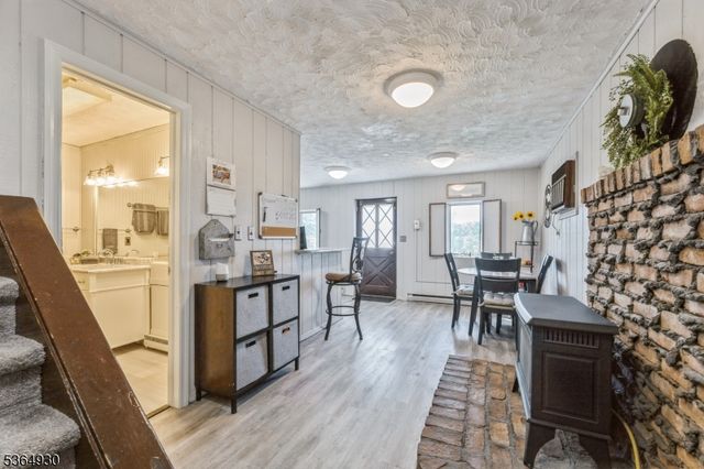 10 Pidgeon Hill Rd, Wantage Twp., NJ 07461