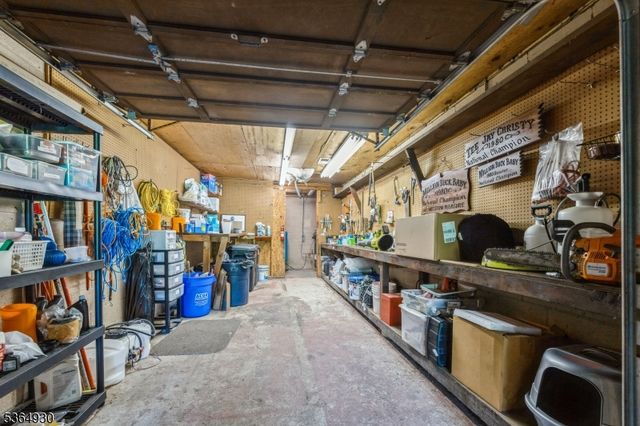 10 Pidgeon Hill Rd, Wantage Twp., NJ 07461