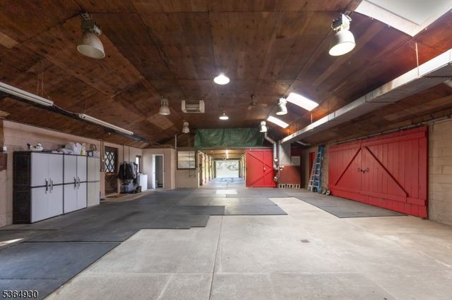 10 Pidgeon Hill Rd, Wantage Twp., NJ 07461