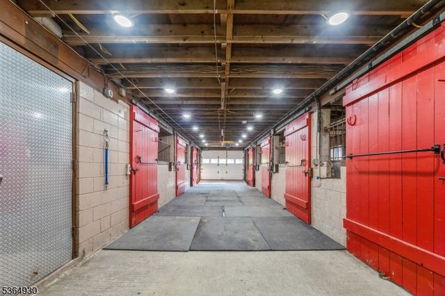 10 Pidgeon Hill Rd, Wantage Twp., NJ 07461