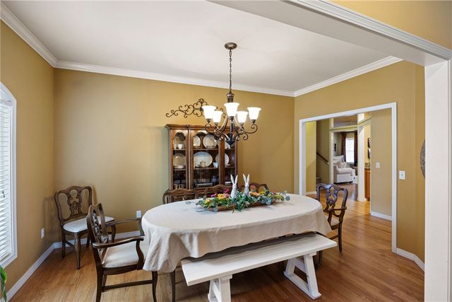 307 Autumnwood Drive, Russellville, AR 72802