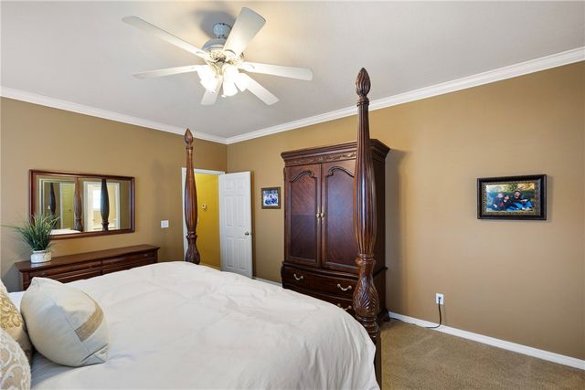 307 Autumnwood Drive, Russellville, AR 72802