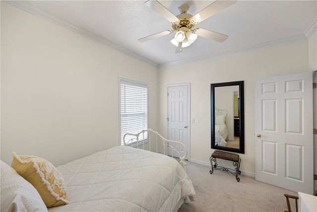 307 Autumnwood Drive, Russellville, AR 72802