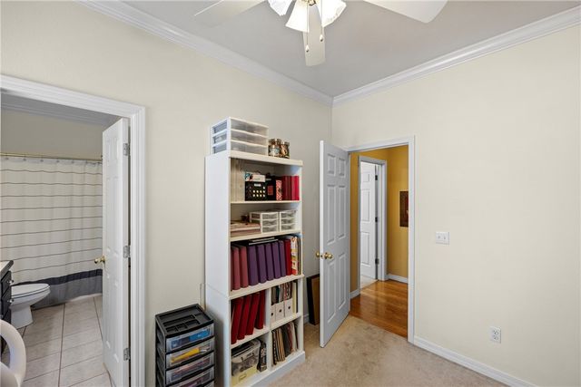 307 Autumnwood Drive, Russellville, AR 72802