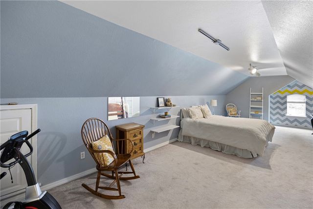 307 Autumnwood Drive, Russellville, AR 72802