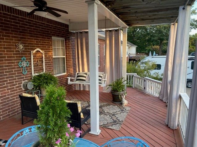 307 Autumnwood Drive, Russellville, AR 72802