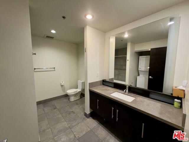 1100 S Hope Street 907, Los Angeles, CA 90015