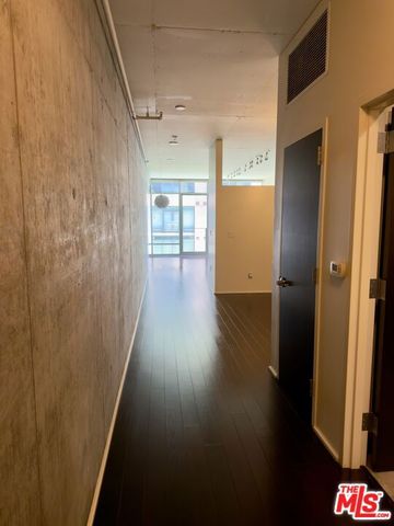 1100 S Hope Street 907, Los Angeles, CA 90015