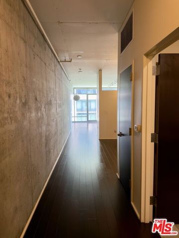 1100 S Hope Street 907, Los Angeles, CA 90015