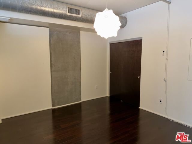 1100 S Hope Street 907, Los Angeles, CA 90015