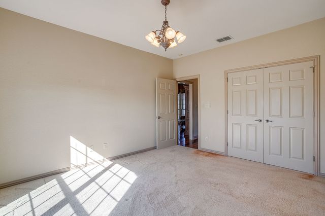 2300 E Emerald Bend, Granbury, TX 76049