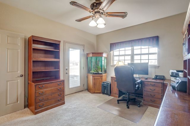 2300 E Emerald Bend, Granbury, TX 76049