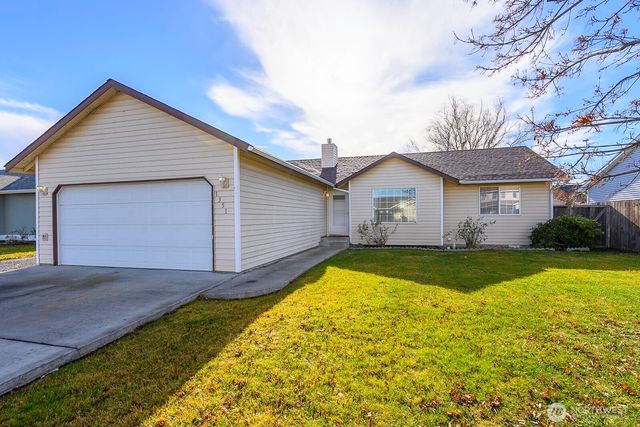 1351 E Yost Circle, Moses Lake, WA 98837