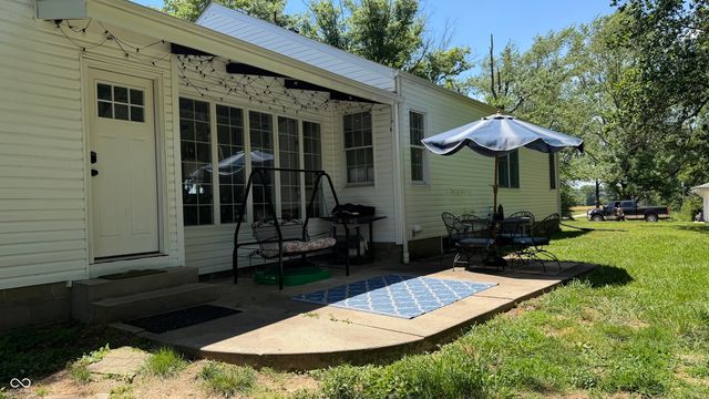 10932 E County Road 1025 N, Seymour, IN 47274