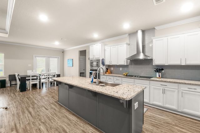 7004 Glen Eagle Dr., Biloxi, MS 39532