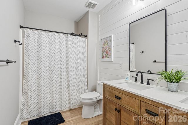 16521 Governors Club Court, Charlotte, NC 28278