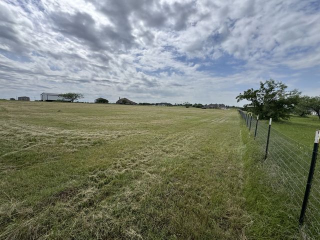 220 Martingale Drive, Oak Point, TX 75068