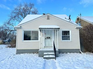 8685 Vaughan Street, Detroit, MI 48228