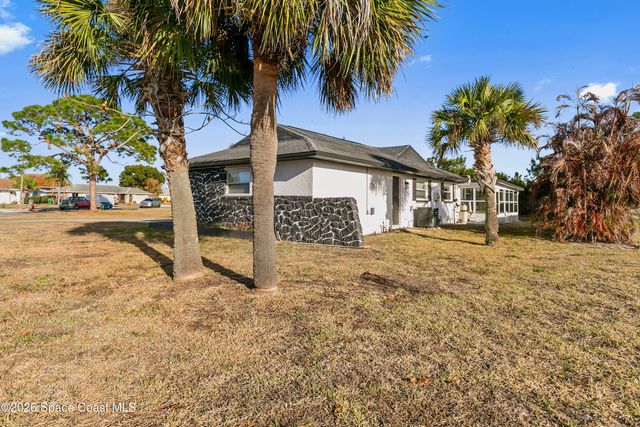 1245 Arlington Circle, Merritt Island, FL 32952